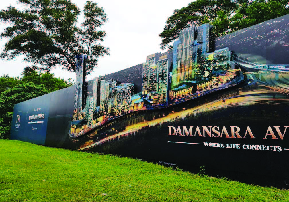 Damansara Avenue Hoarding Board